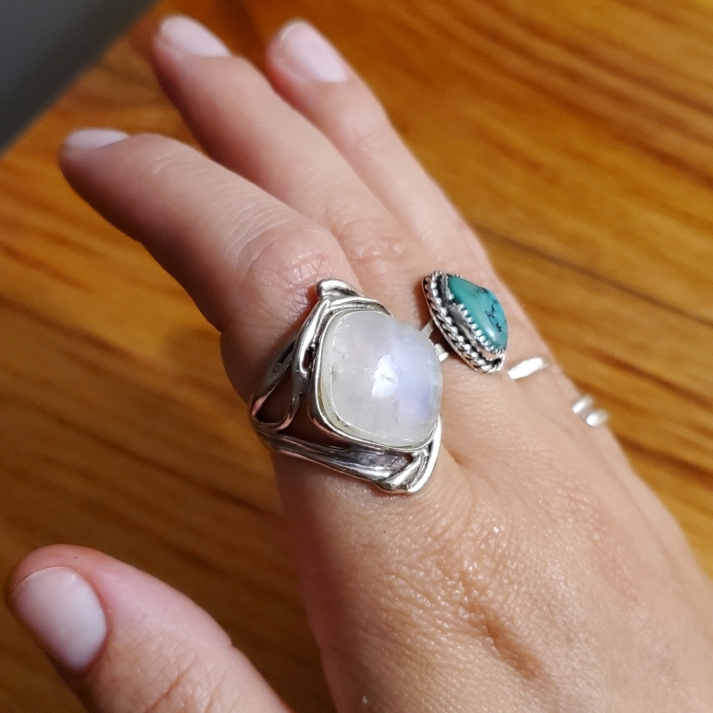 Rare Hagit Gorali Rainbow Moonstone Ring